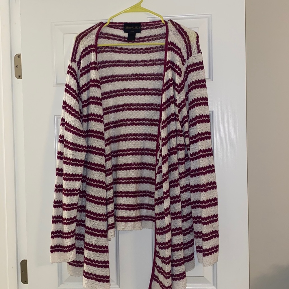 Light asymmetrical cardigan💙